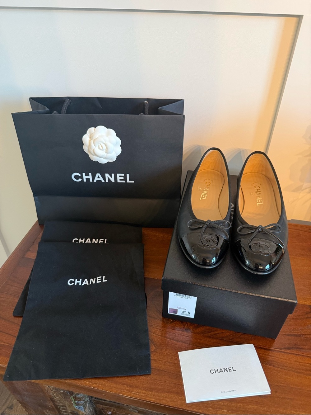 CHANEL Black Leather & Patent Cap-Toe Ballet Flats CC Logo Bow Size 37.5